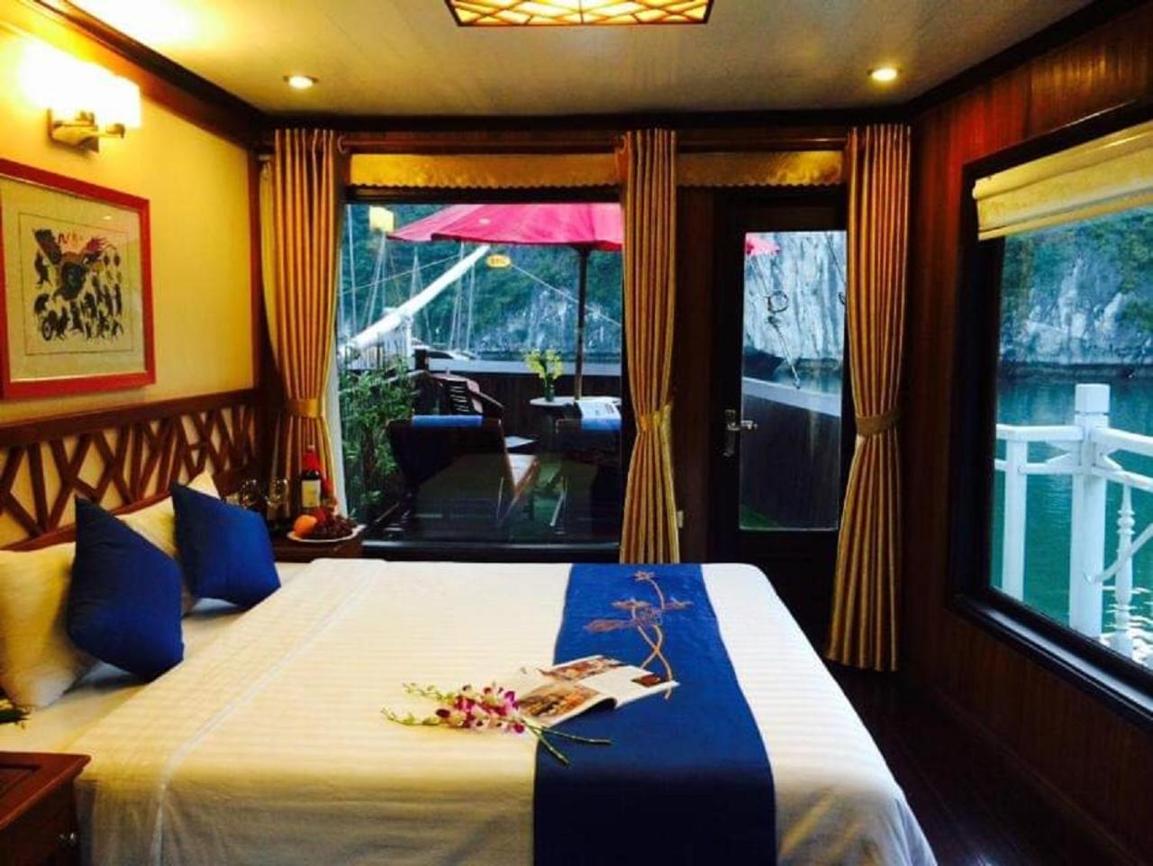 Royal Palace Cruise Ha Long Esterno foto
