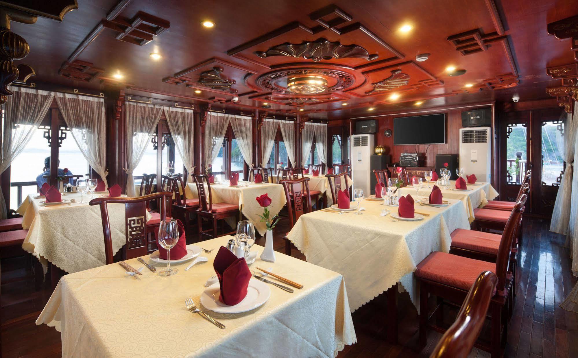 Royal Palace Cruise Ha Long Esterno foto