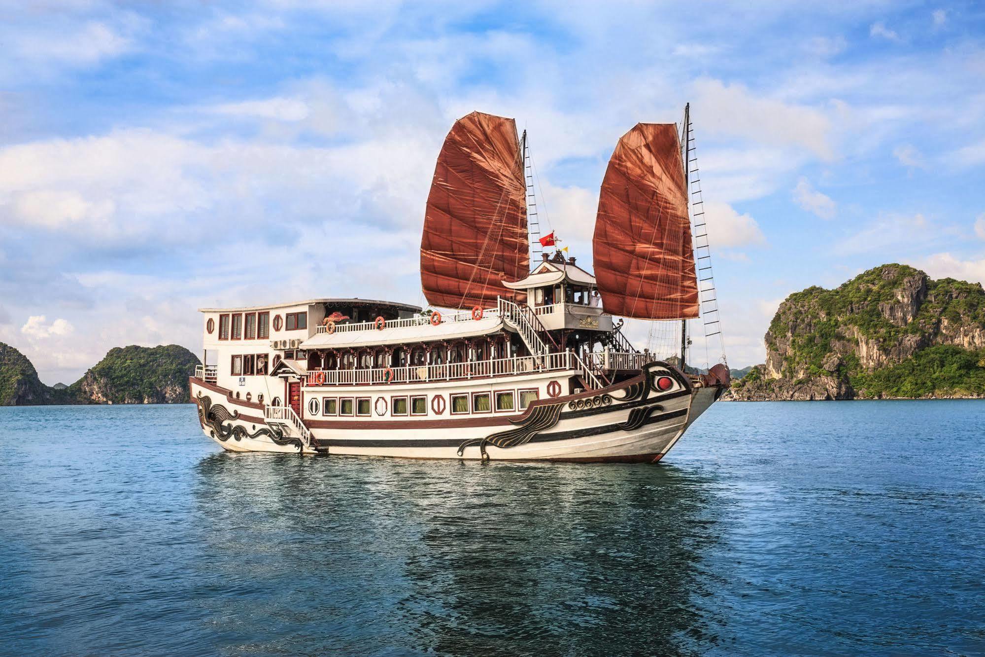 Royal Palace Cruise Ha Long Esterno foto